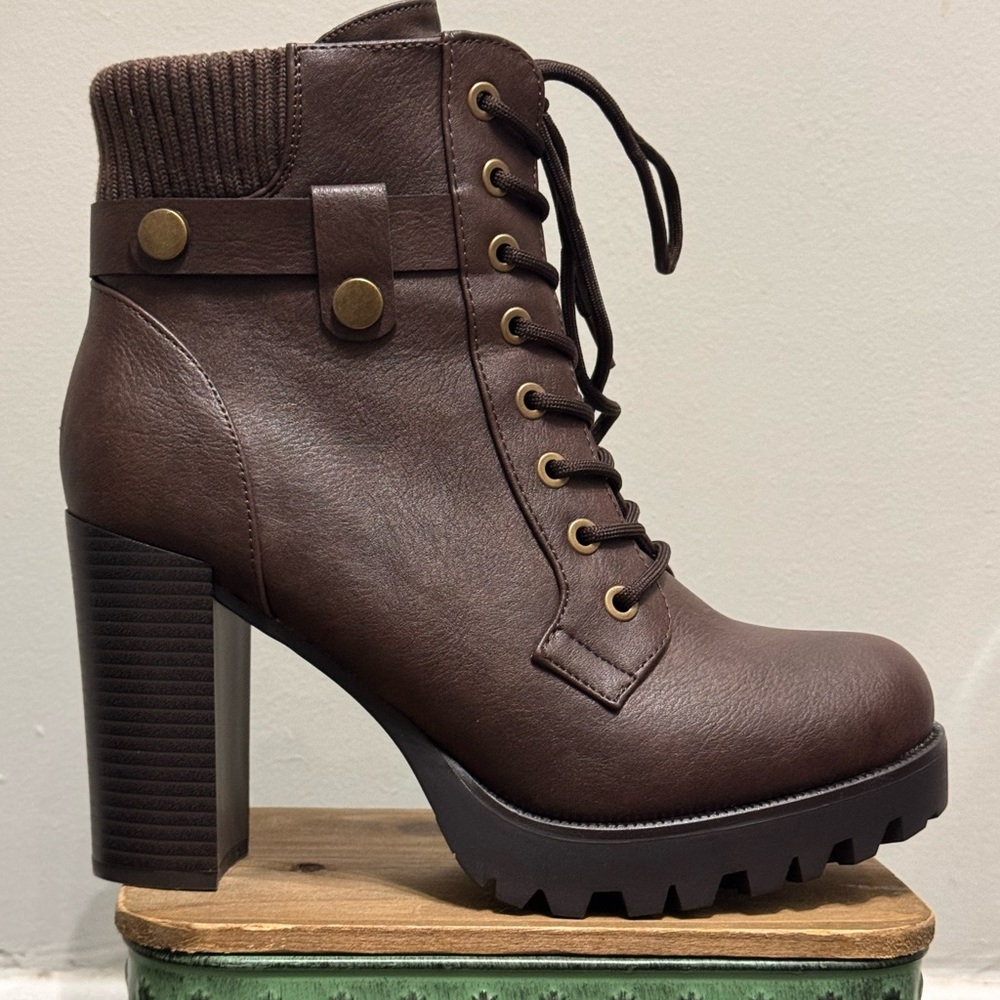 Brown Lace-Up Ankle Boots